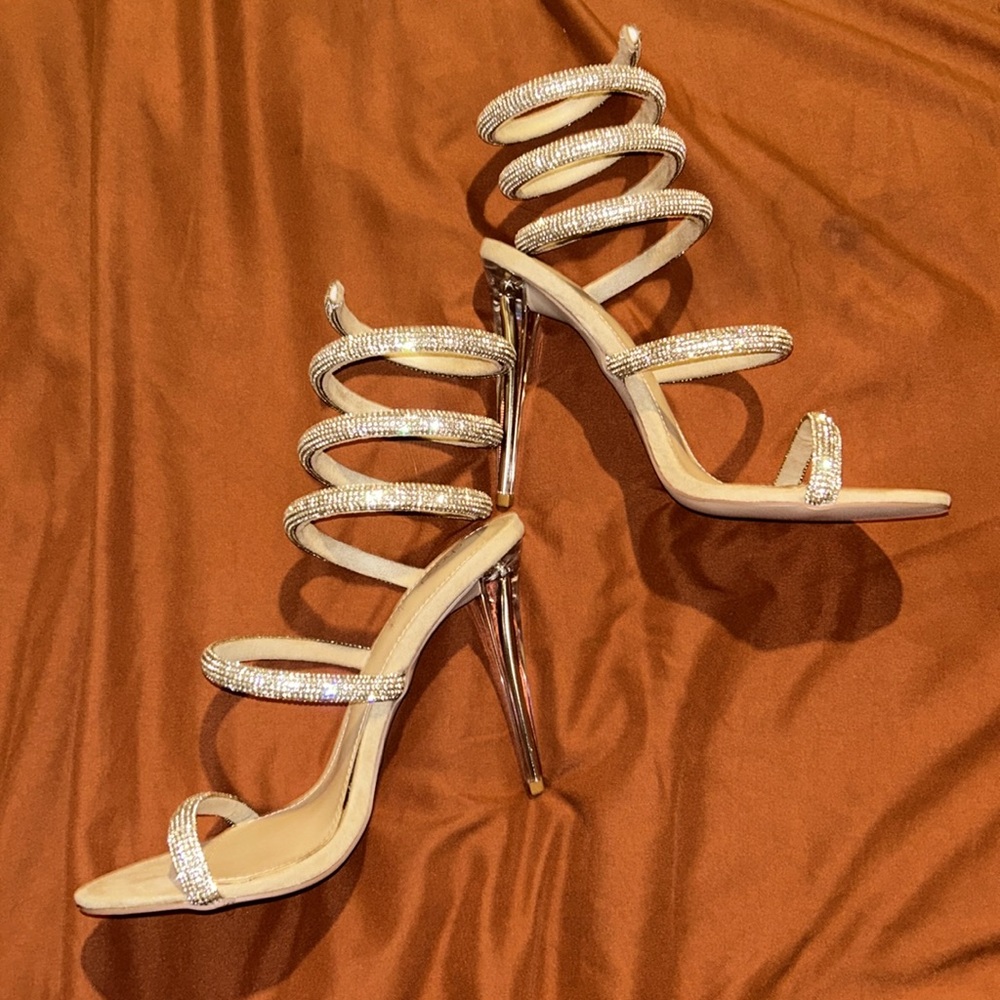 Diamond Heels - Picture 3 of 4